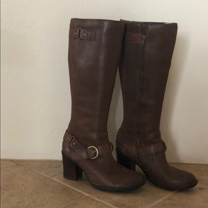 Born boots